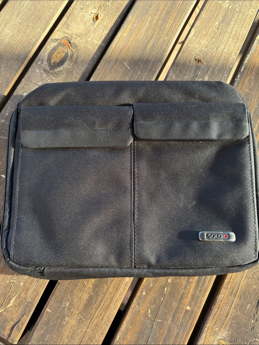 Solo "Check Fast"  black organizer pouch for tablet, nook or small laptop